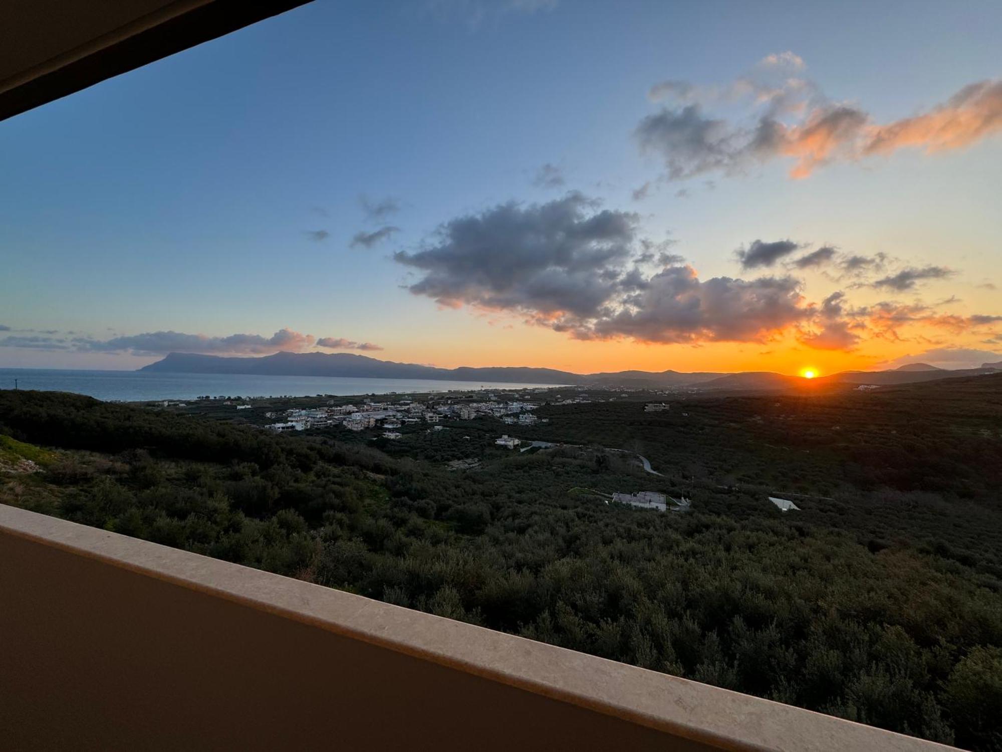 Emmanuel'S Sea View Luxury Apartment Kíssamos Buitenkant foto